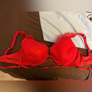 Red lace, Victoria’s Secret bra